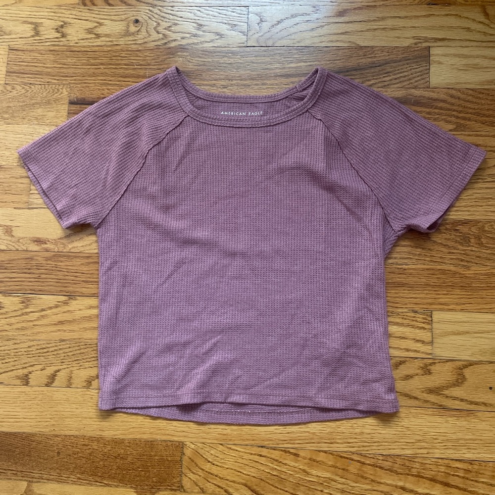 American Eagle purple/pink crop top